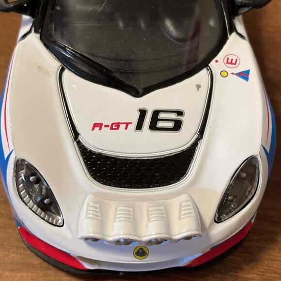 Kinsmart 2012 Lotus Exige R-GT 1:32 scale Die Cast Car KT-5362 - Picture 7 of 11